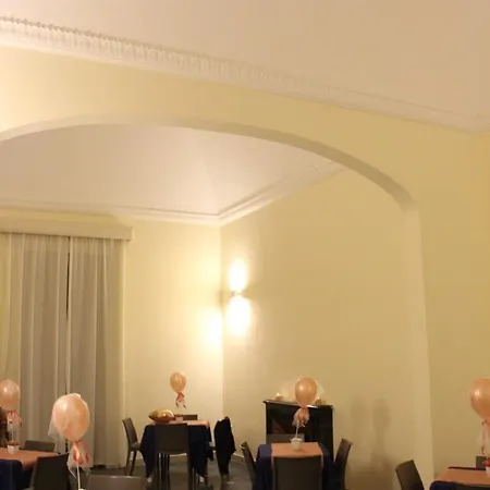 Oda ve Kahvaltı Corte Taddeo