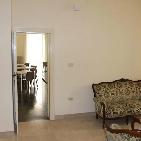 Alojamento de Acomodação e Pequeno-almoço Corte Taddeo Galatina